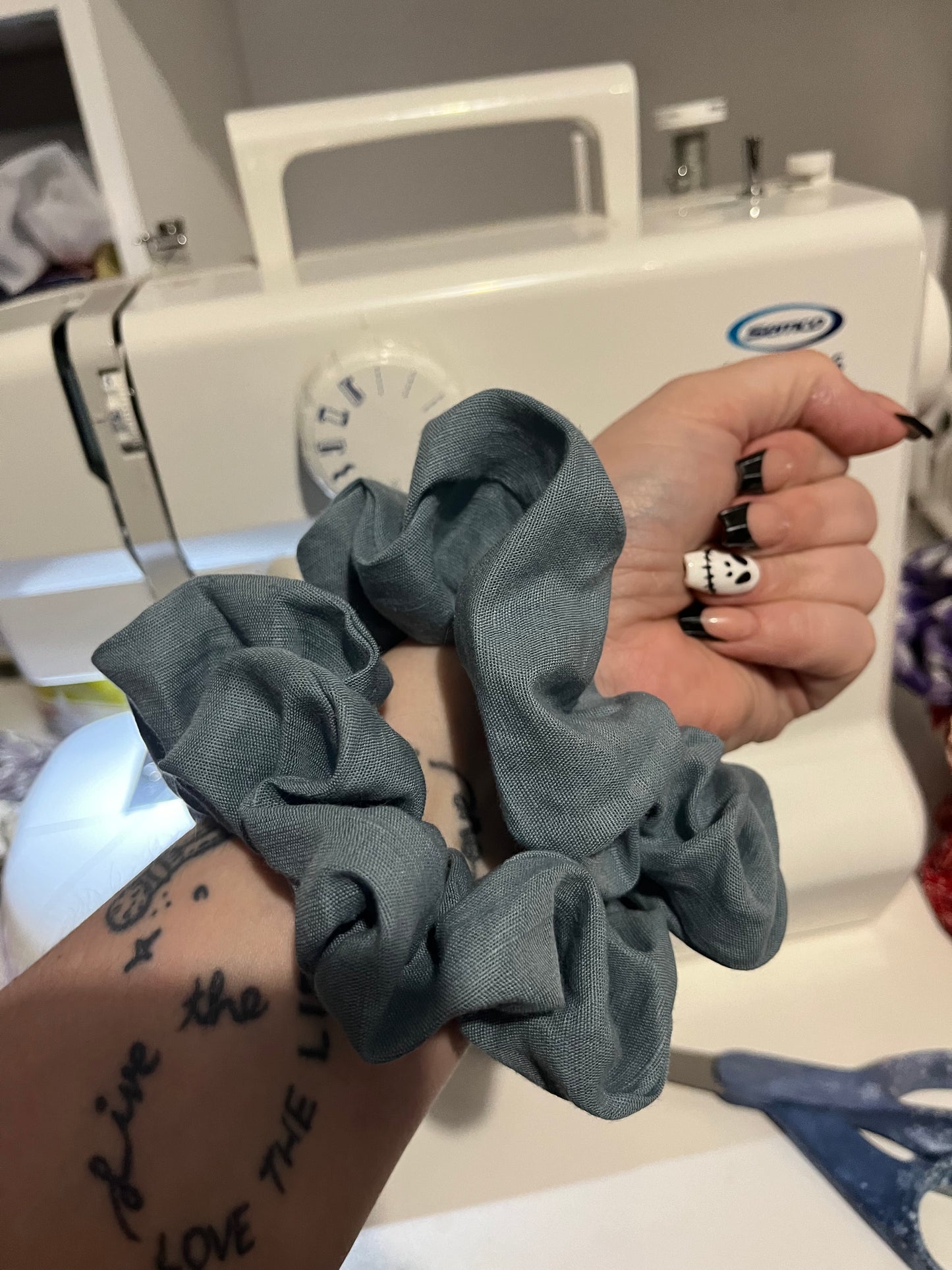 Large scrunchies