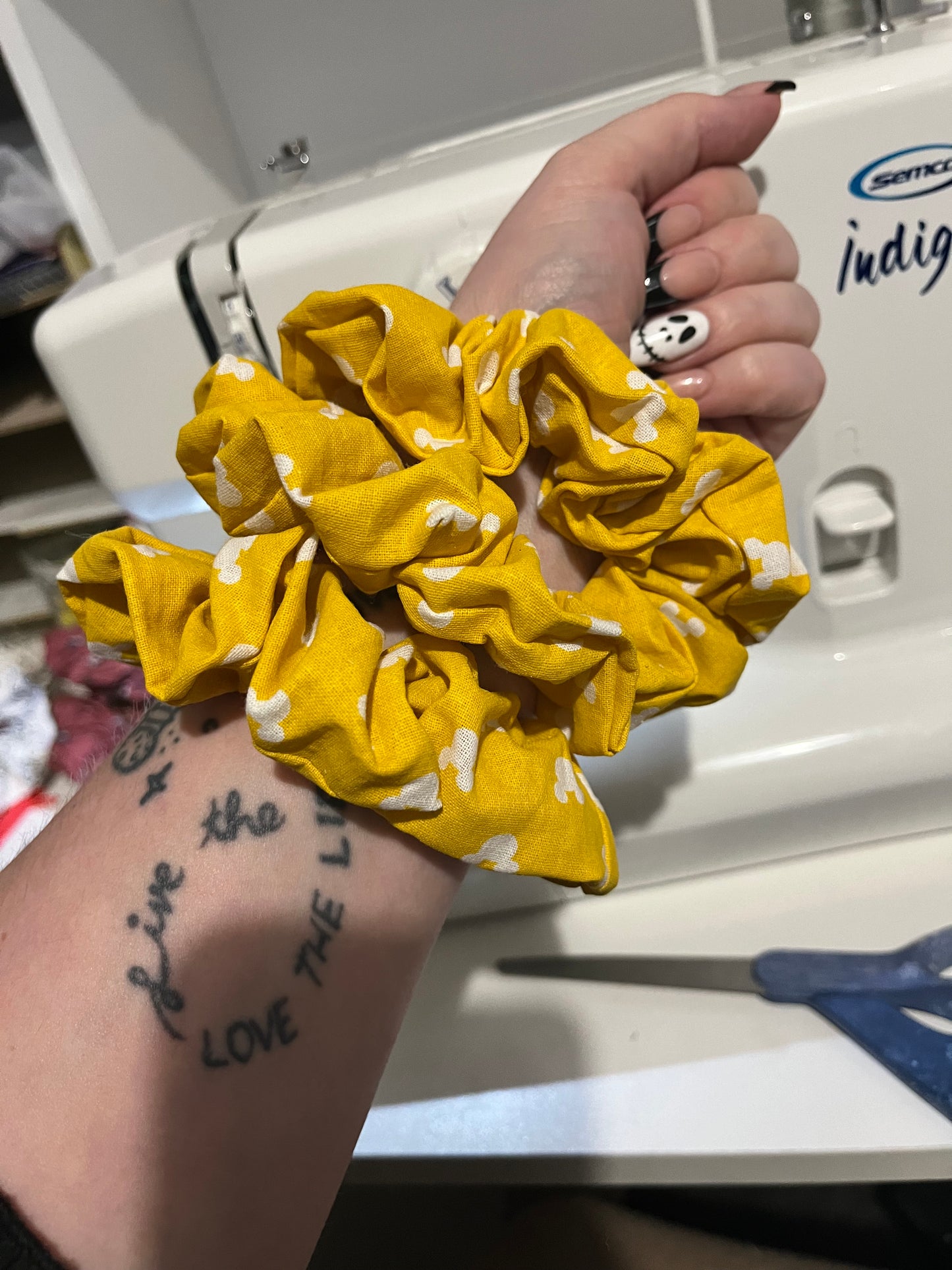 Large scrunchies