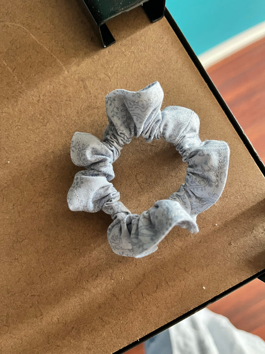 Mini scrunchies