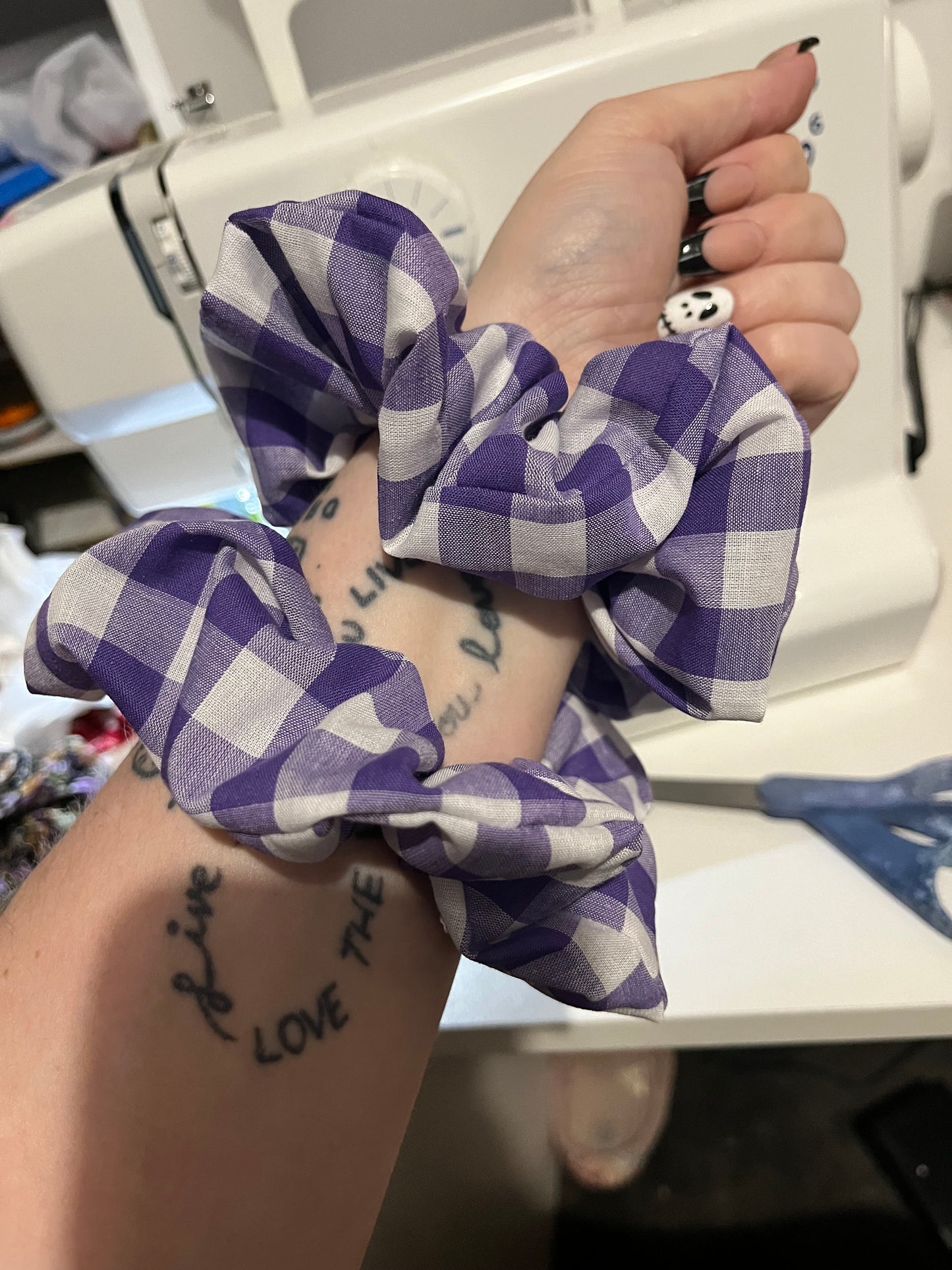 Large scrunchies