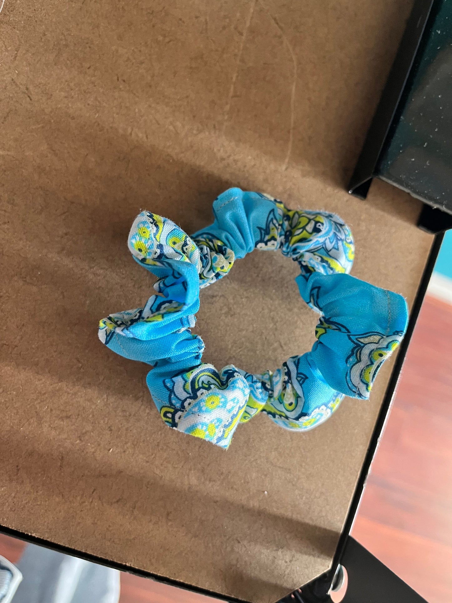 Mini scrunchies