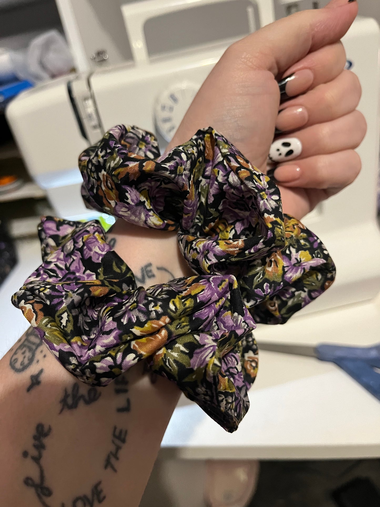 Large scrunchies