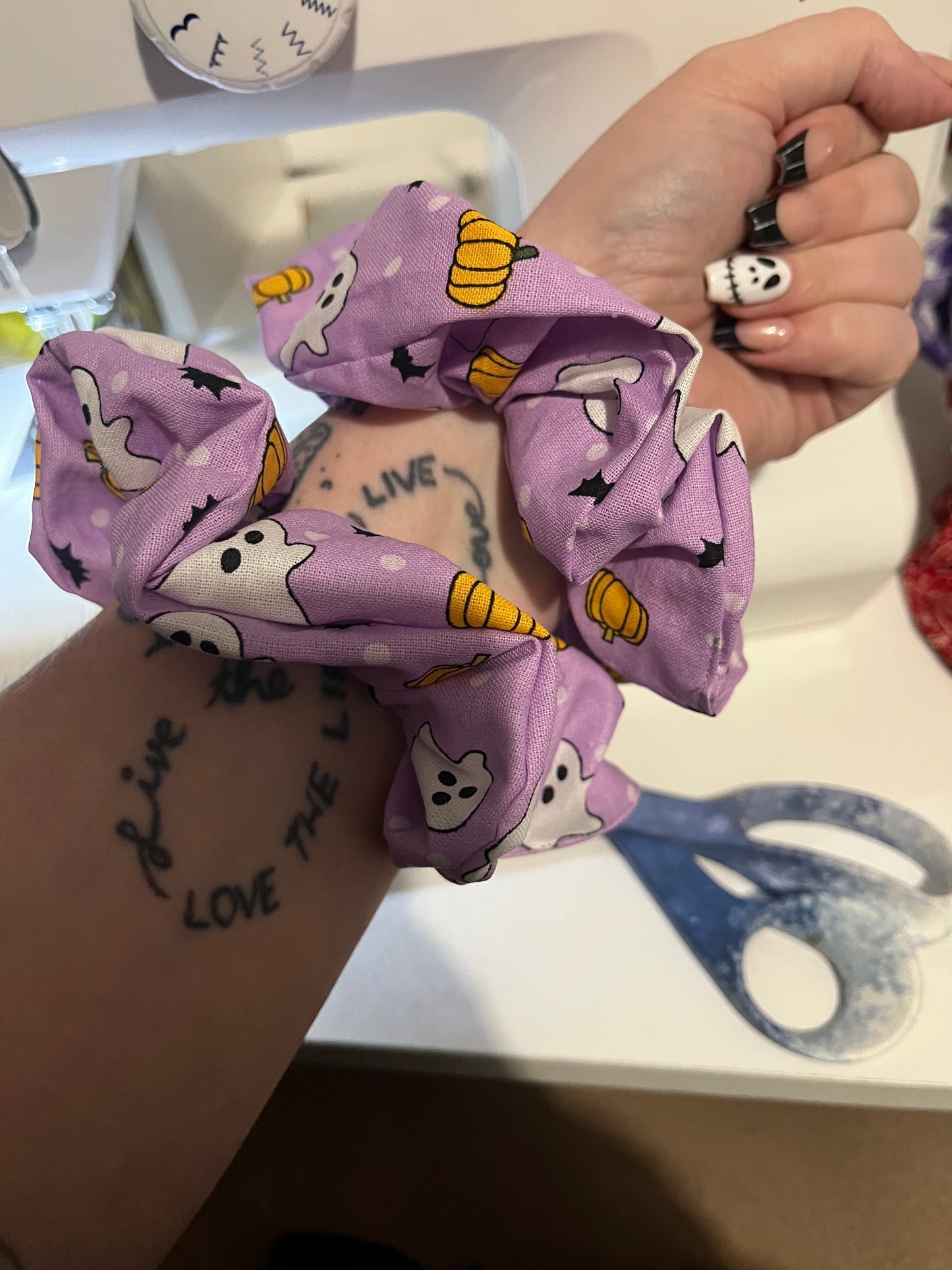 Large scrunchies